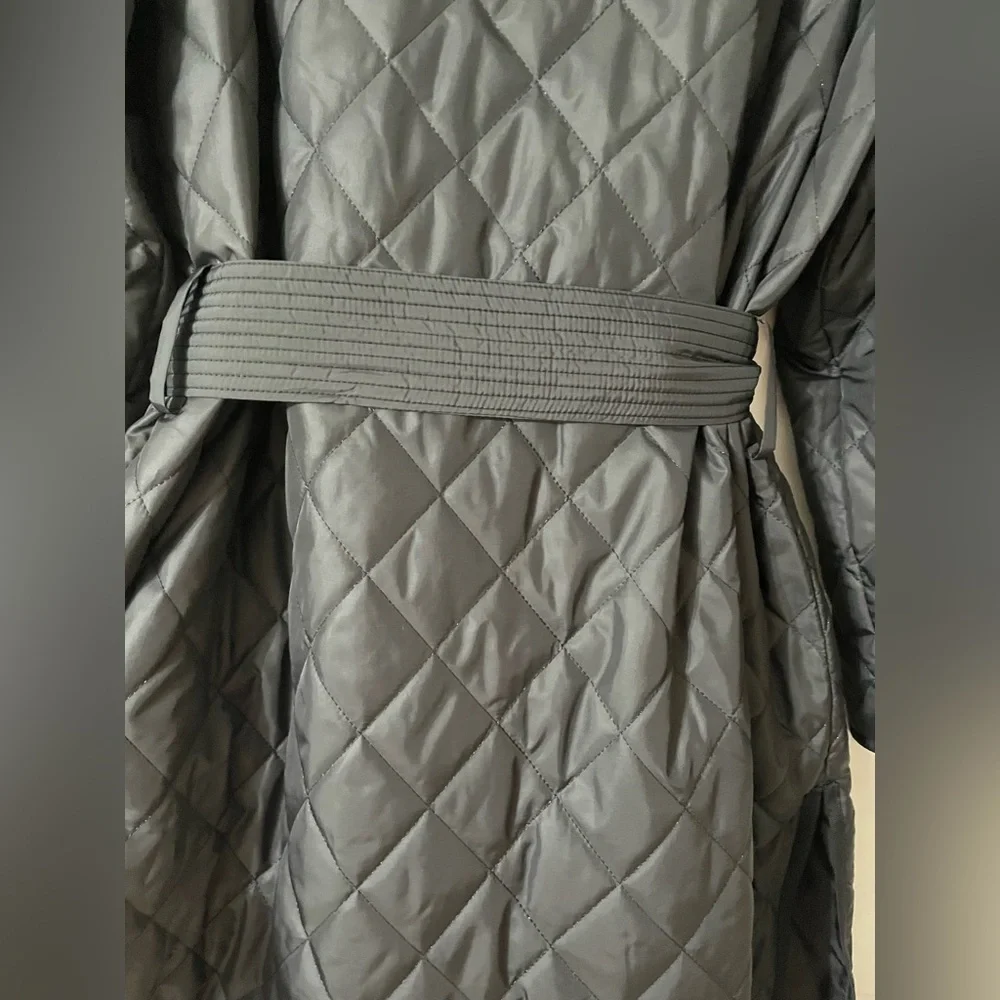 Etcetera Long Quilted Diamond Coat Size Large